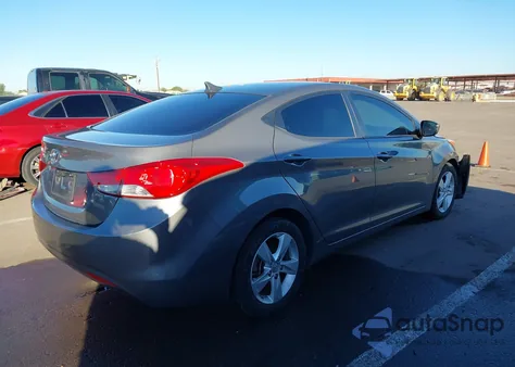 2013 Hyundai Elantra Gls z USA, uszkodzony, nr VIN 5NPDH4AE2DH338780